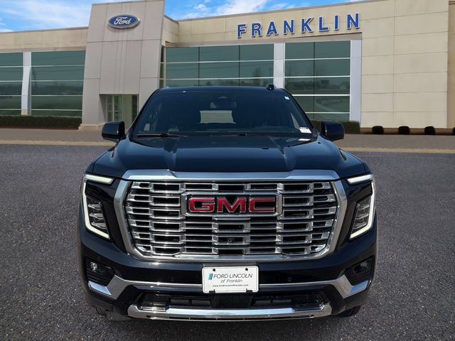 Used 2025 GMC Yukon Denali AWD/4WD image 2