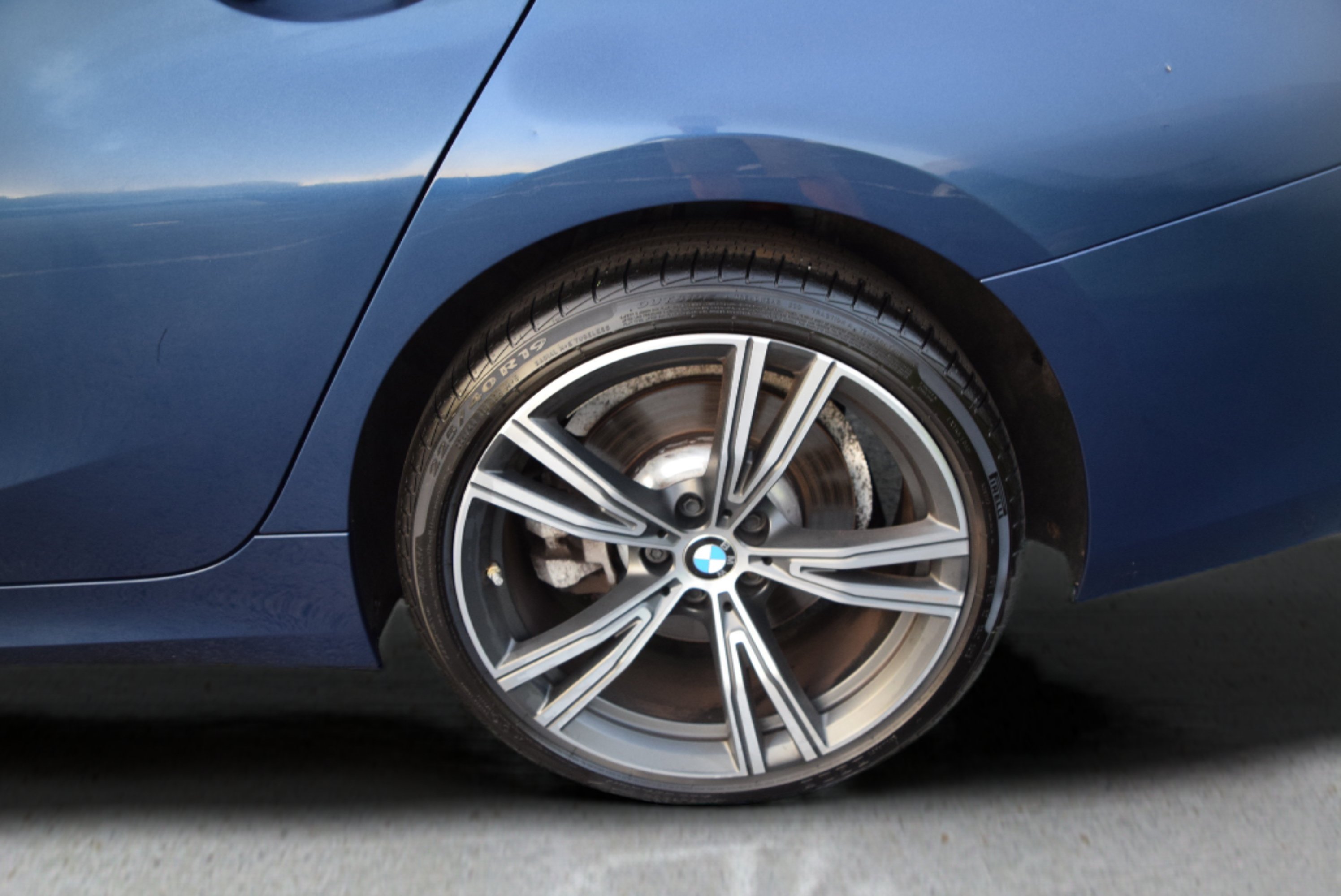 Used 2024 BMW 330i xDrive Sedan w/ Premium Package AWD/4WD image 7