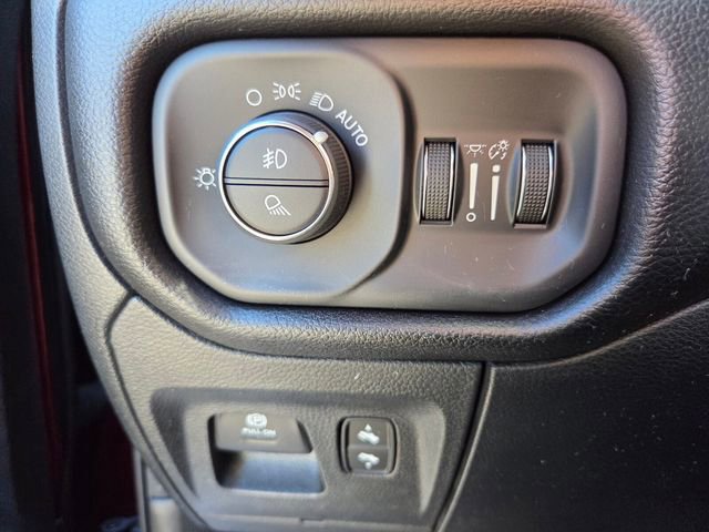 Used 2022 RAM 1500 Laramie image 23