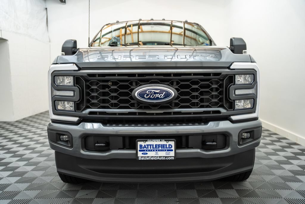 Certified 2023 Ford F250 Lariat w/ Sport Appearance Package AWD/4WD image 2