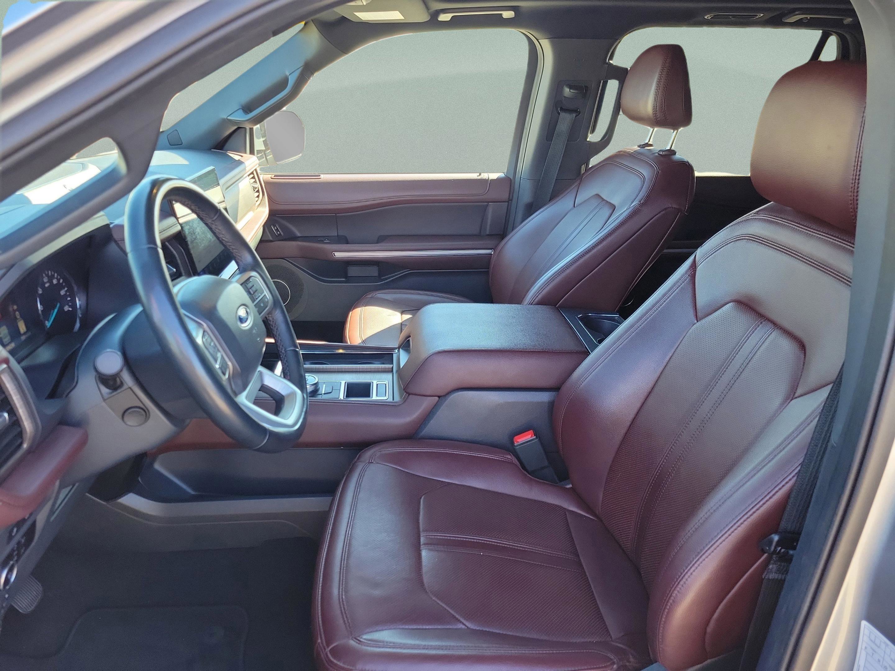 Certified 2024 Ford Expedition Limited image 6