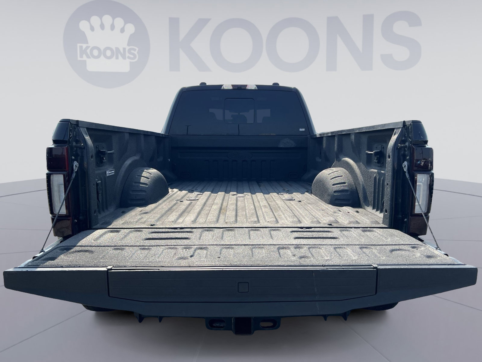 Certified 2020 Ford F450 Platinum w/ FX4 Off-Road Package AWD/4WD image 34