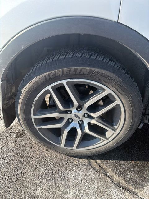 Certified 2017 Ford Explorer Sport w/ Equipment Group 401A image 7