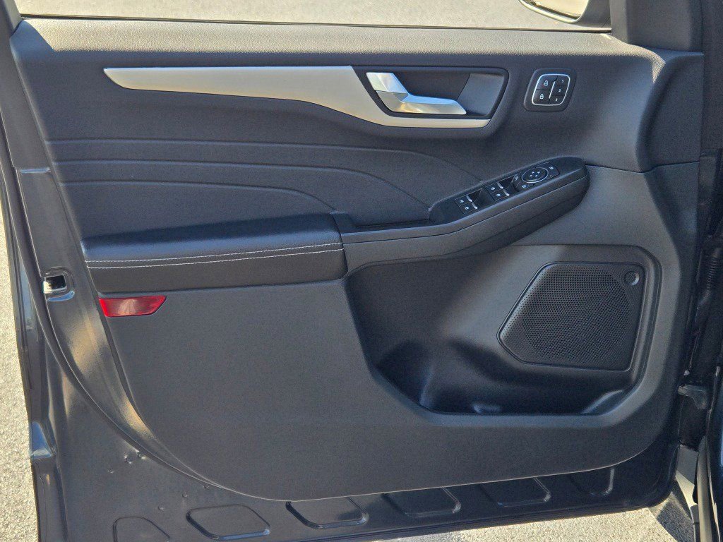 Certified 2022 Ford Escape SEL w/ Technology Package image 22