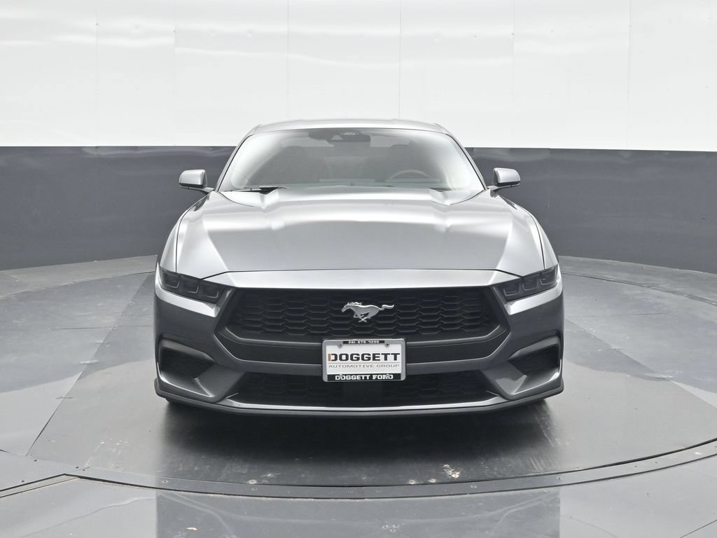 Certified 2025 Ford Mustang Coupe RWD image 5