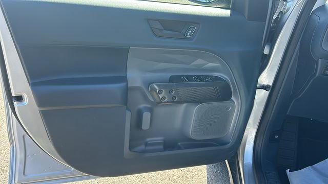 Certified 2024 Ford Maverick XLT w/ XLT Luxury Package image 16