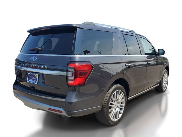 Certified 2024 Ford Expedition Platinum AWD/4WD image 4