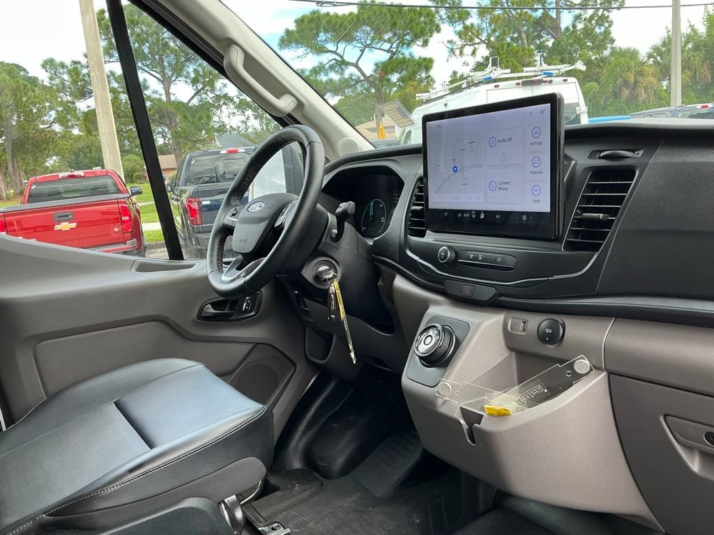 Certified 2023 Ford E-Transit Medium Roof RWD image 14