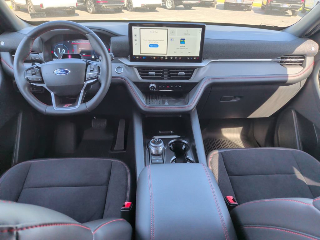 Certified 2025 Ford Explorer ST AWD/4WD image 2