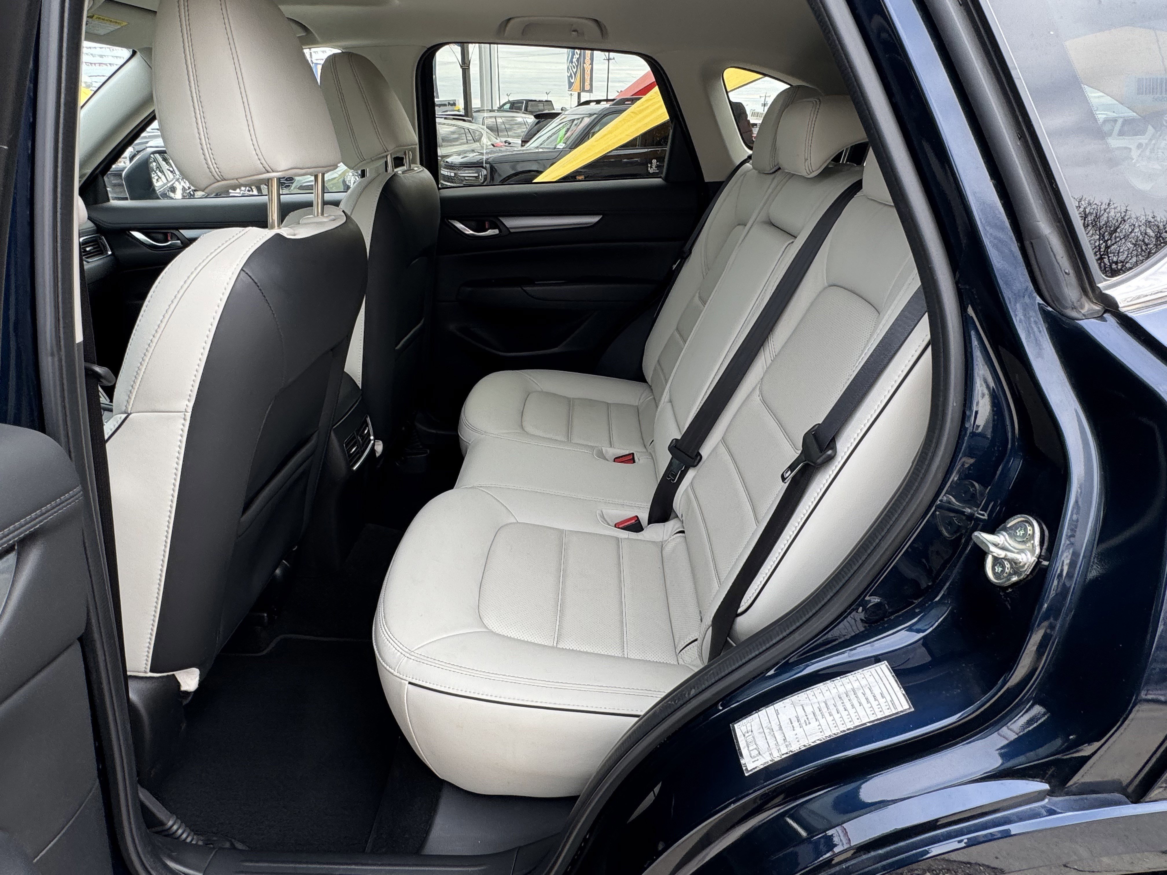 Used 2025 MAZDA CX-5 AWD 2.5 S w/ Preferred Package image 13