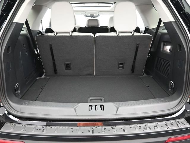 Certified 2025 Ford Explorer Active w/ Active Comfort Package image 28