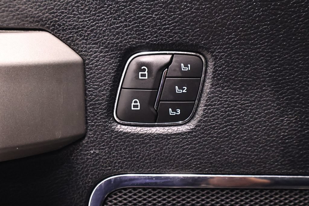 Certified 2020 Ford F250 Lariat AWD/4WD image 13