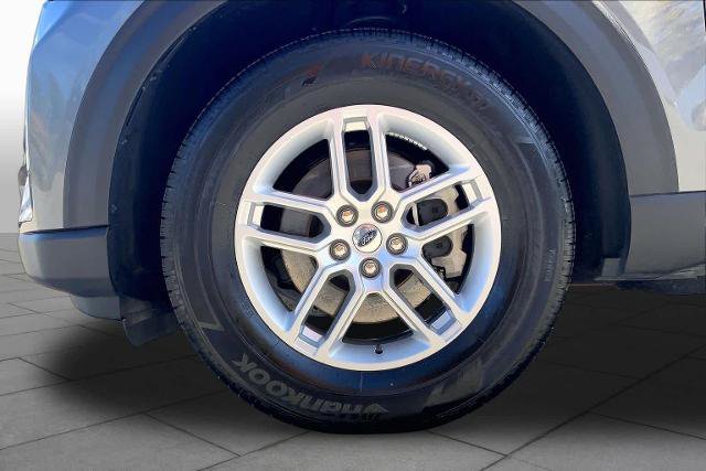 Certified 2025 Ford Explorer Active AWD/4WD image 11