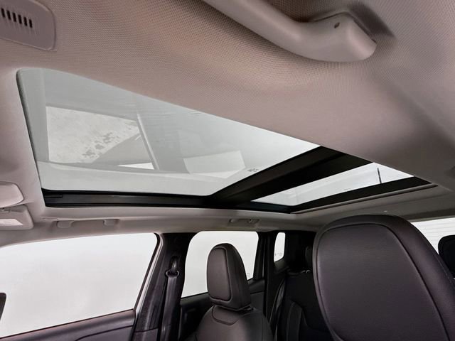 Used 2018 Jeep Renegade Limited w/ UConnect 8.4 Nav Group image 23