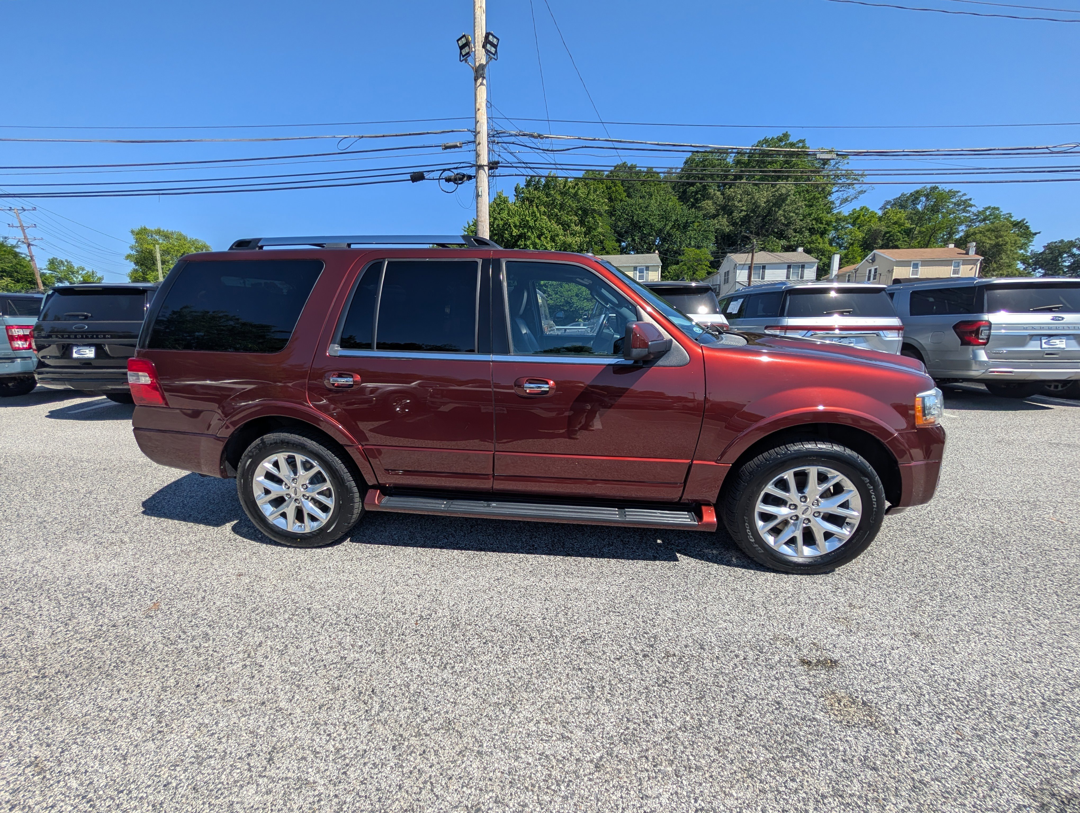 Certified 2017 Ford Expedition Limited AWD/4WD image 8