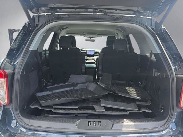 Certified 2024 Ford Explorer XLT w/ Equipment Group 202A AWD/4WD image 25