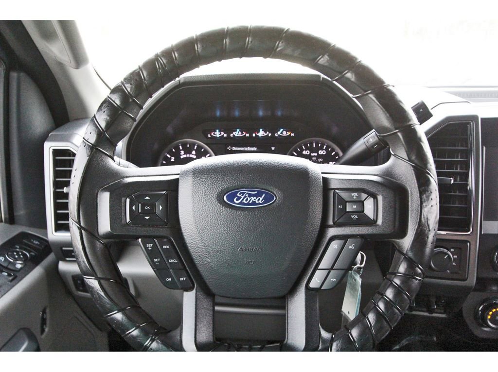 Certified 2022 Ford F250 XLT w/ XLT Premium Package AWD/4WD image 14