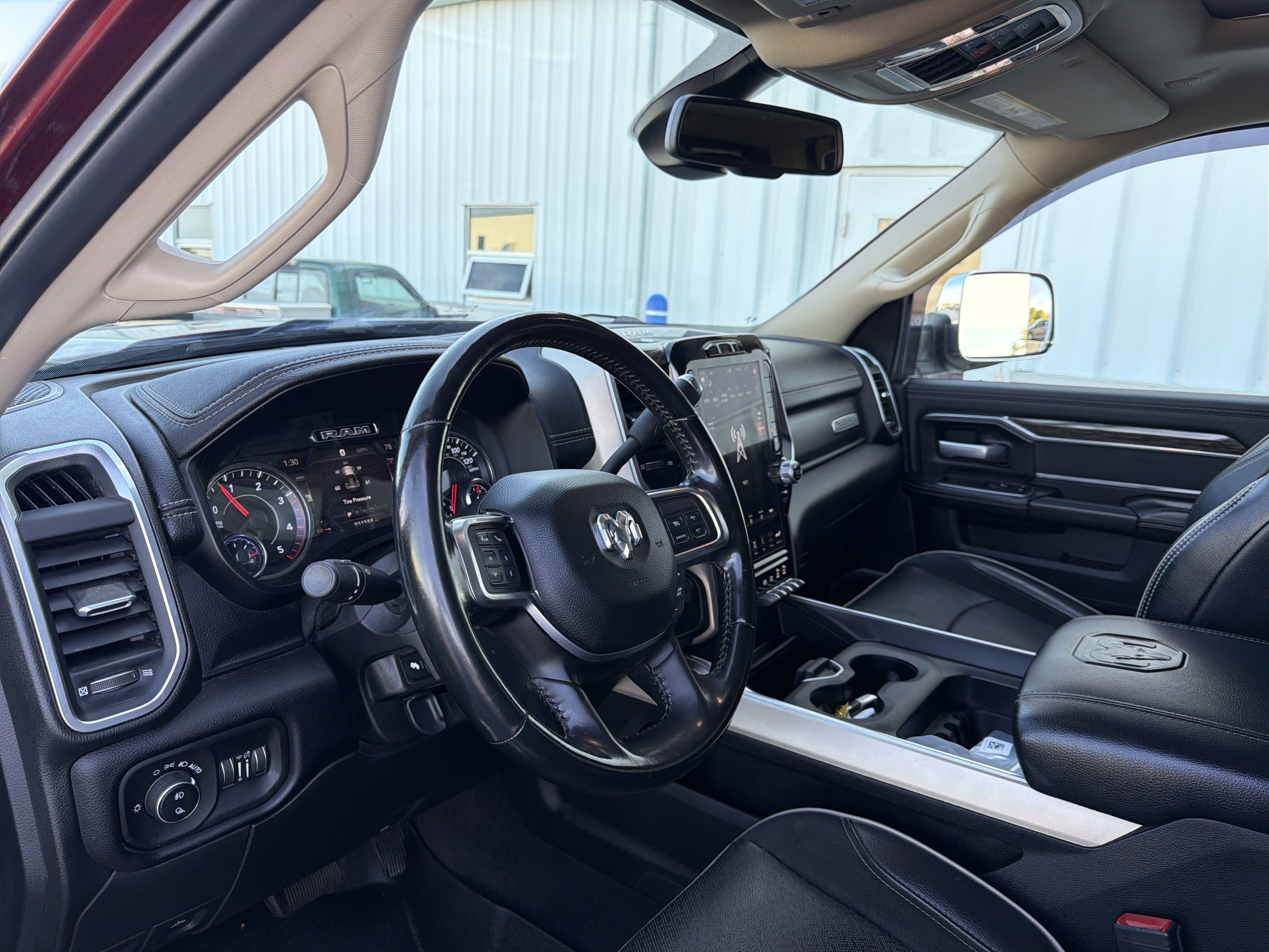 Used 2021 RAM 2500 Laramie AWD/4WD image 30