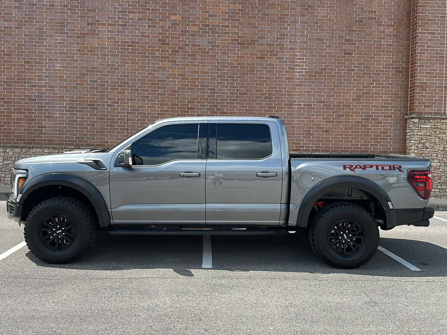 Certified 2024 Ford F150 Raptor AWD/4WD image 2