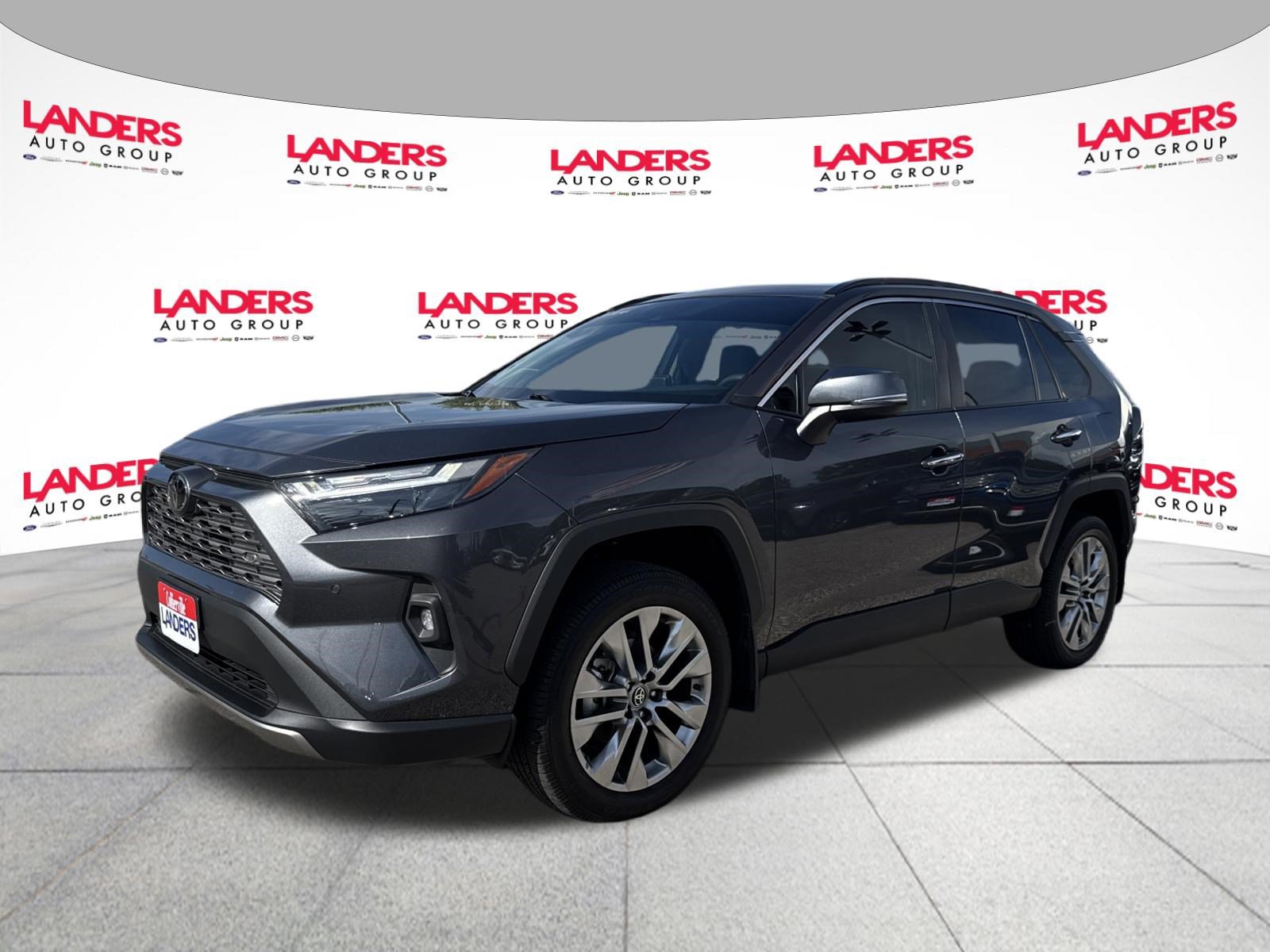 Used 2025 Toyota RAV4 Limited w/ Weather Package AWD/4WD image 7