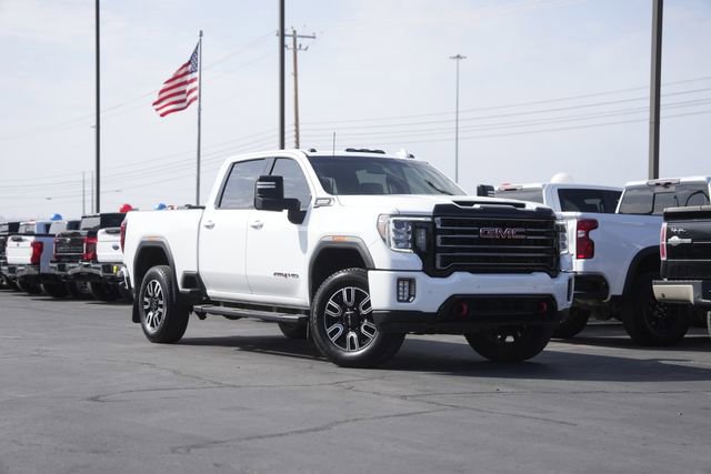Used 2022 GMC Sierra 3500 AT4 image 2