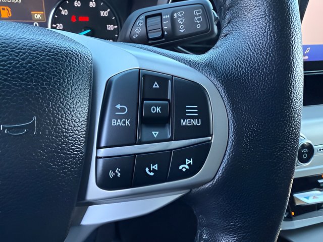 Certified 2022 Ford Explorer XLT w/ Equipment Group 202A AWD/4WD image 18