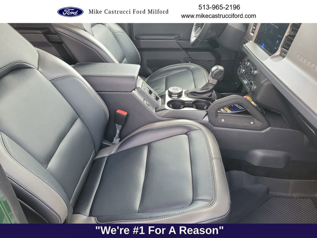 Certified 2025 Ford Bronco Outer Banks w/ Sasquatch Package AWD/4WD image 28