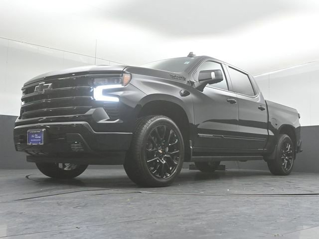 Used 2026 Chevrolet Silverado 1500 High Country w/ Midnight Edition AWD/4WD image 33