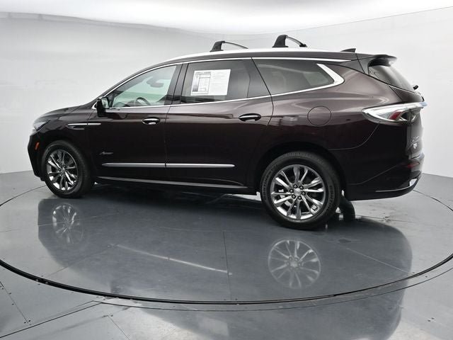 Used 2022 Buick Enclave Avenir w/ Avenir Technology Package AWD/4WD image 6