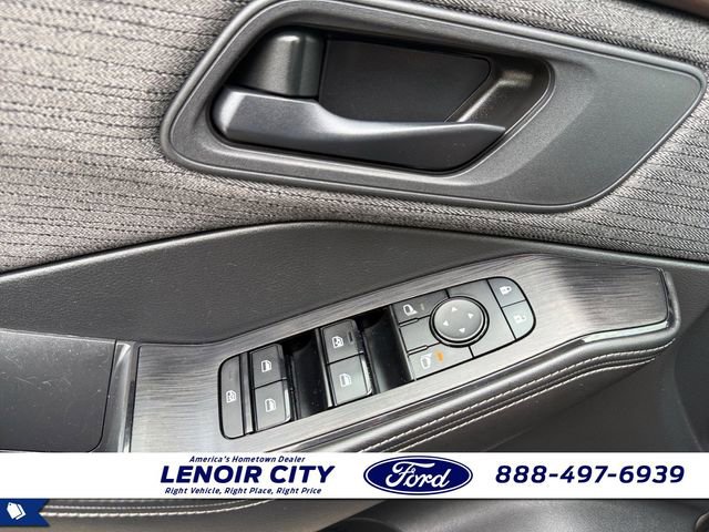Used 2021 Nissan Rogue S FWD image 18