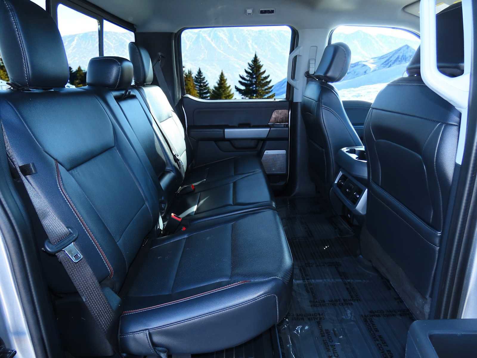 Certified 2024 Ford F250 Lariat image 24