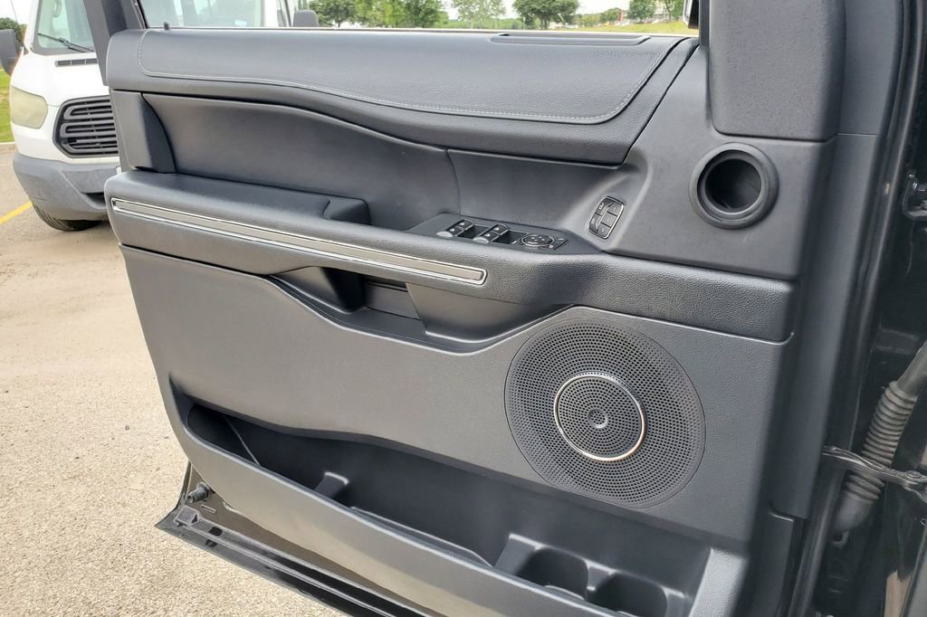 Certified 2024 Ford Expedition Max XLT RWD image 13