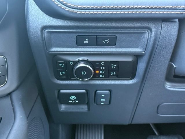 Certified 2024 Ford Expedition Max Platinum AWD/4WD image 35