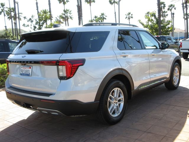 Certified 2025 Ford Explorer Active w/ Active Comfort Package image 4