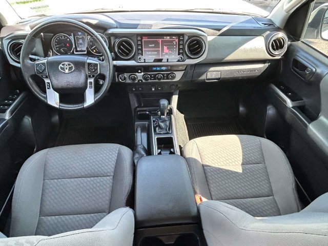 Used 2023 Toyota Tacoma SR5 w/ Technology Package AWD/4WD image 4