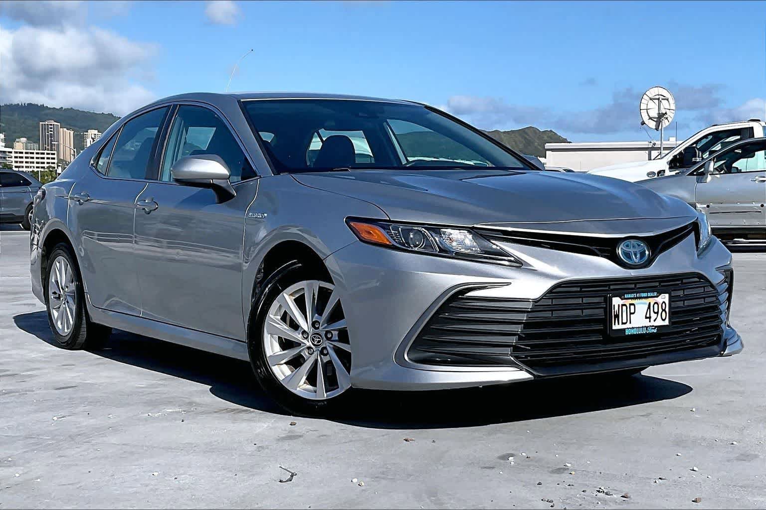 Used 2021 Toyota Camry LE FWD image 21