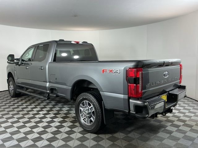 Certified 2025 Ford F350 Lariat w/ FX4 Off-Road Package AWD/4WD image 6