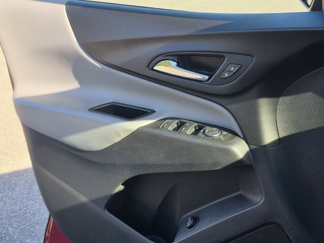 Used 2022 Chevrolet Equinox LT FWD image 20