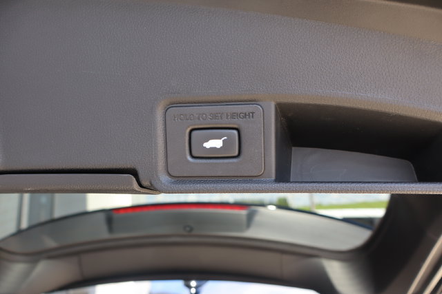 Used 2023 Acura RDX w/ Advance Package AWD/4WD image 32
