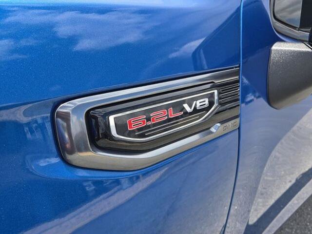 Used 2022 GMC Sierra 1500 AT4 w/ AT4 Premium Package AWD/4WD image 18