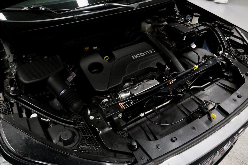 Used 2022 GMC Terrain SLE w/ Driver Convenience Package image 12