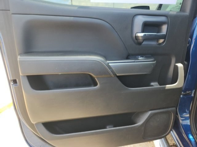 Used 2018 Chevrolet Silverado 1500 LT w/ Texas Edition RWD image 21