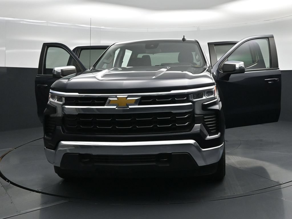 Used 2023 Chevrolet Silverado 1500 LT AWD/4WD image 26