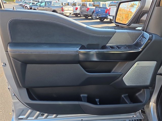 Certified 2022 Ford F150 Platinum w/ Equipment Group 701A High image 13