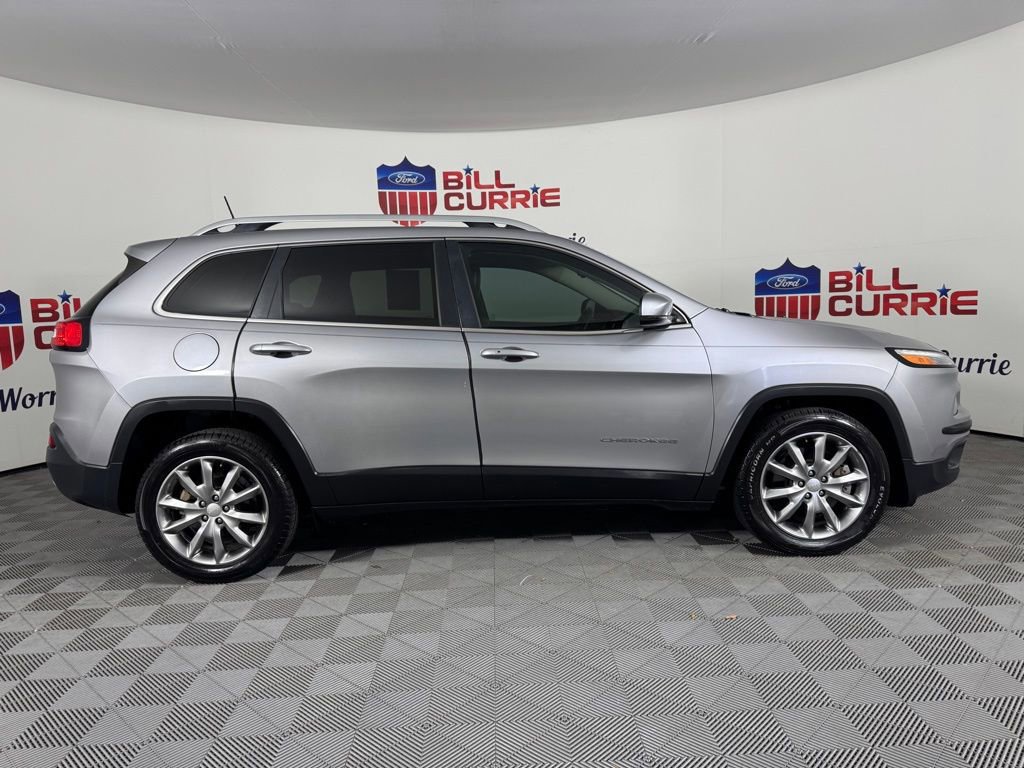 Used 2018 Jeep Cherokee Limited FWD image 6