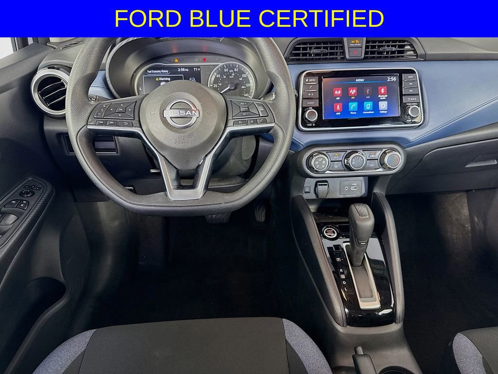 Used 2025 Nissan Versa SV image 18