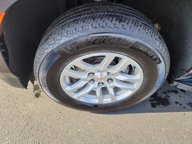 Used 2024 Chevrolet Suburban LT image 9