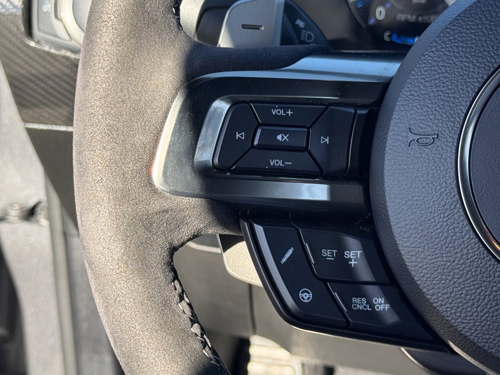 Certified 2021 Ford Mustang Shelby GT500 w/ Technology Package image 22