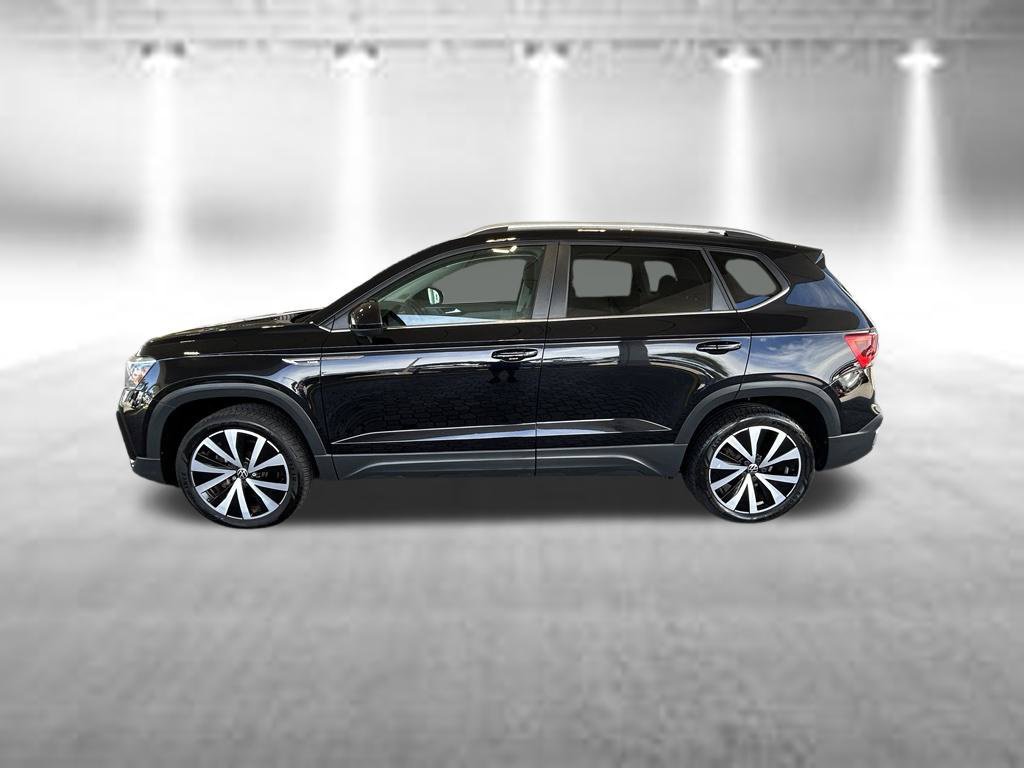 Used 2022 Volkswagen Taos SE FWD image 8