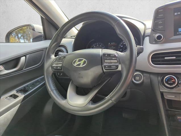 Used 2021 Hyundai Kona Limited image 29